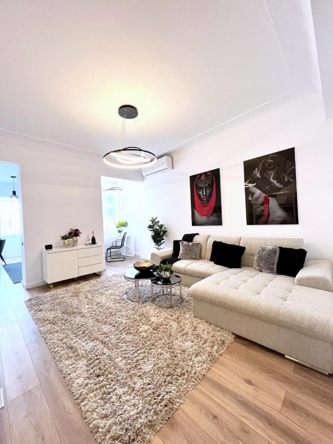 Sky View - Luxury Apartament - Sanador Victoriei Bucareste Exterior foto