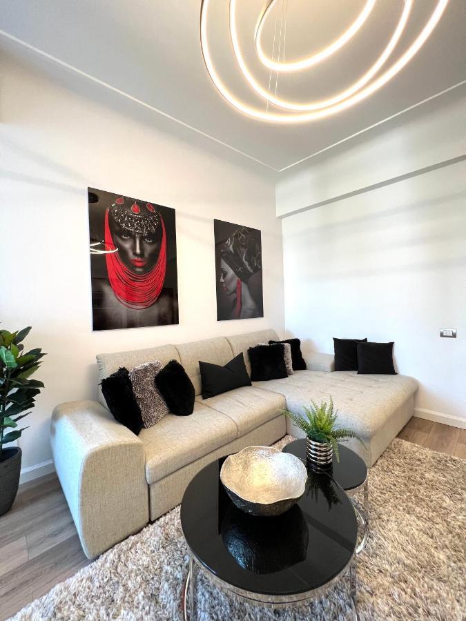 Sky View - Luxury Apartament - Sanador Victoriei Bucareste Exterior foto