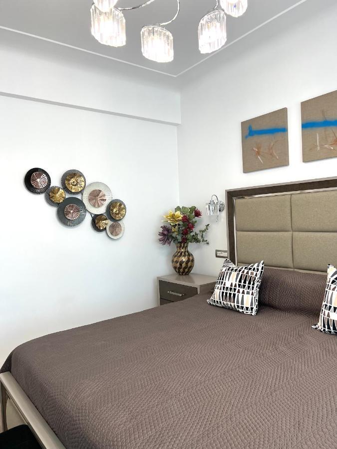 Sky View - Luxury Apartament - Sanador Victoriei Bucareste Exterior foto